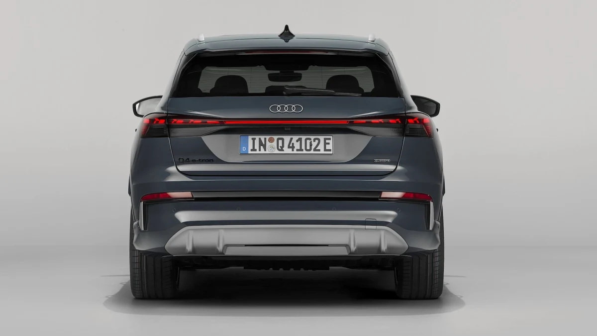 Yeni Audi Q4 e-tron’un arkadan görünümü