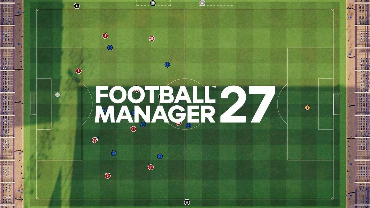 Futbol sahası görünümü üzerinde Football Manager 27 logosu
