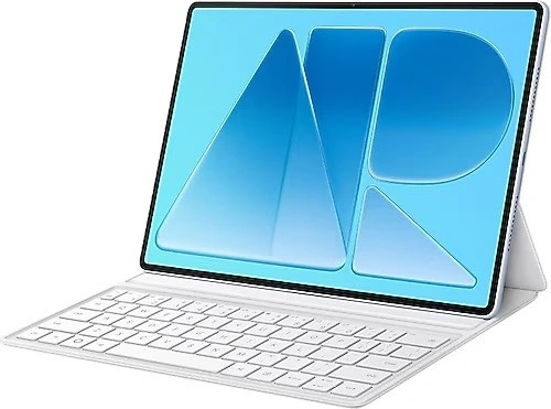 Klavye aksesuarıyla kullanılan Huawei MatePad Air tablet
