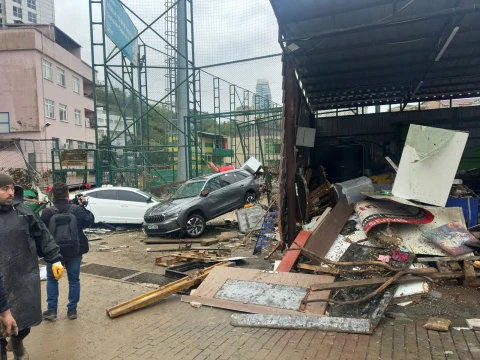 İstanbul’daki selde can kayıpları için adli soruşturma başlatıldı