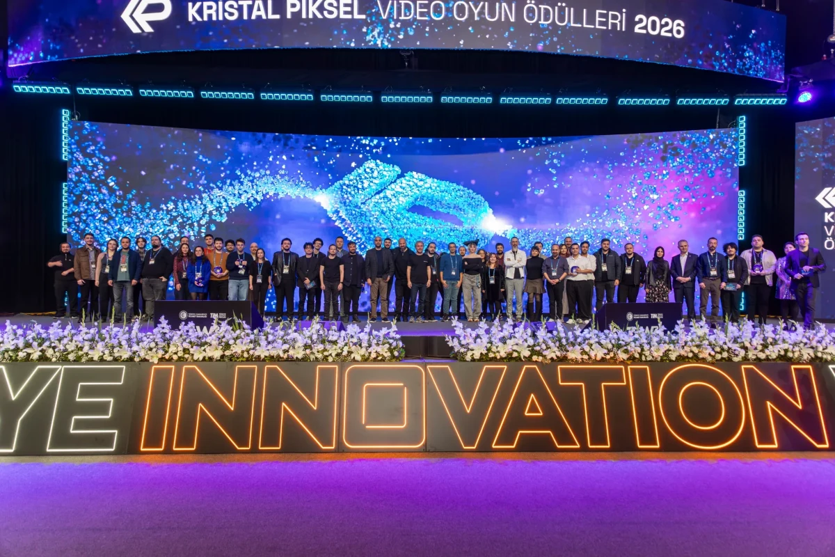 Kristal Piksel Video Oyun Ödülleri 2026 töreninde sahnede bir araya gelen katılımcılar