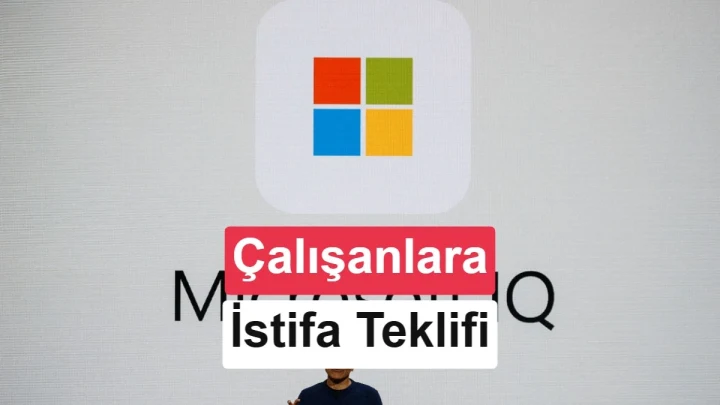 Microsoft logosunun önünde bilgisayar ve tablet kullanan kişilerin silüetleri