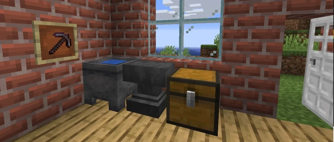 Minecraft’ta örs, sandık ve kazma bulunan bir oda