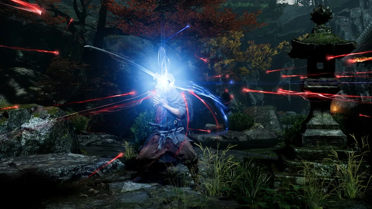Onimusha: Way of the Sword’da karakterin etrafında mavi ve kırmızı ışık efektleri