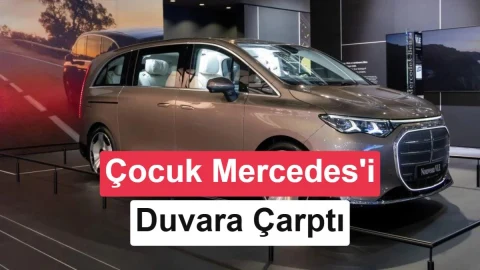 Paris’teki fuarda çocuk sergilenen Mercedes’i duvara çarptı