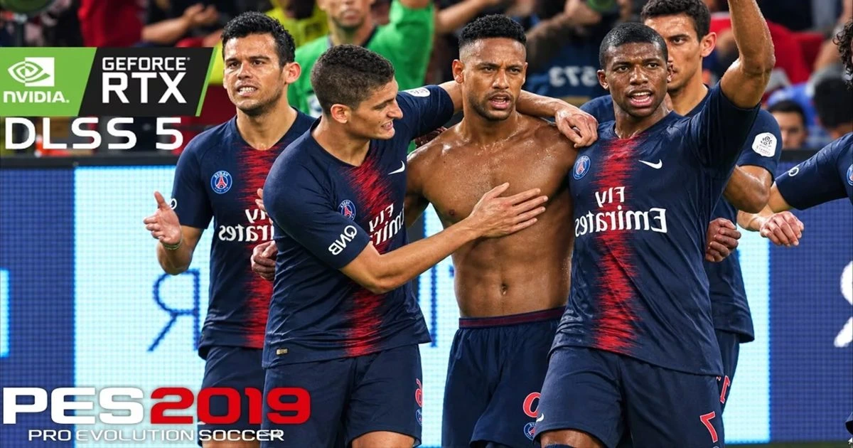 PES 2019 ve DLSS 5 ibareleri önünde Paris Saint-Germain formalı futbolcular