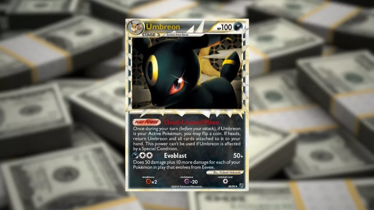 Dağınık banknotların önünde sergilenen Umbreon Pokémon kartı
