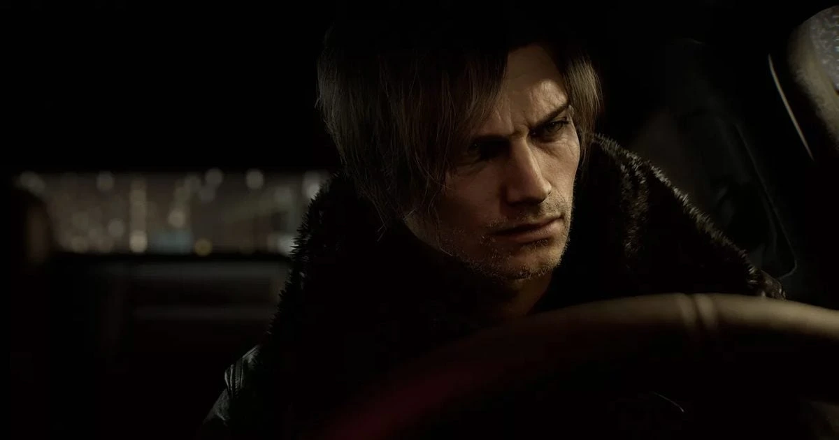 Resident Evil Requiem’de Leon S. Kennedy otomobilin direksiyonunda görülüyor