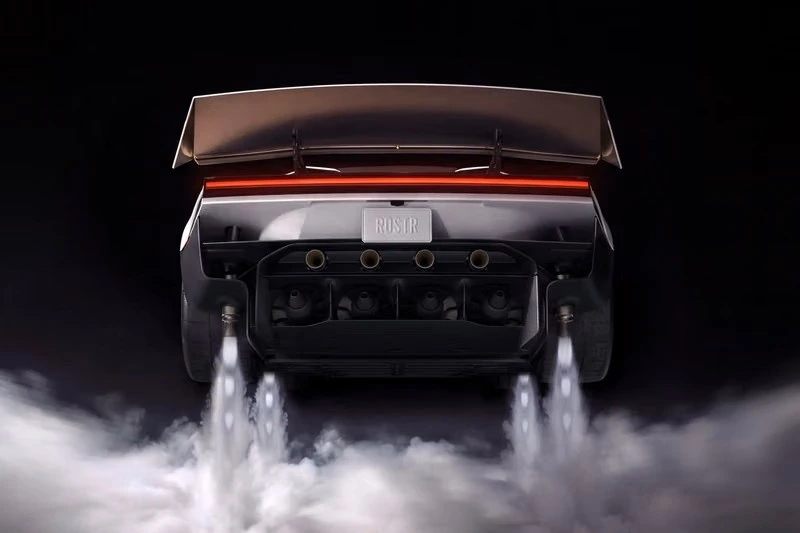 Tesla Roadster’ın arka bölümünden çıkan iticiler