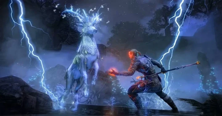 The Elder Scrolls Online’da bir oyuncu, şimşekler arasında büyülü bir yaratıkla karşı karşıya
