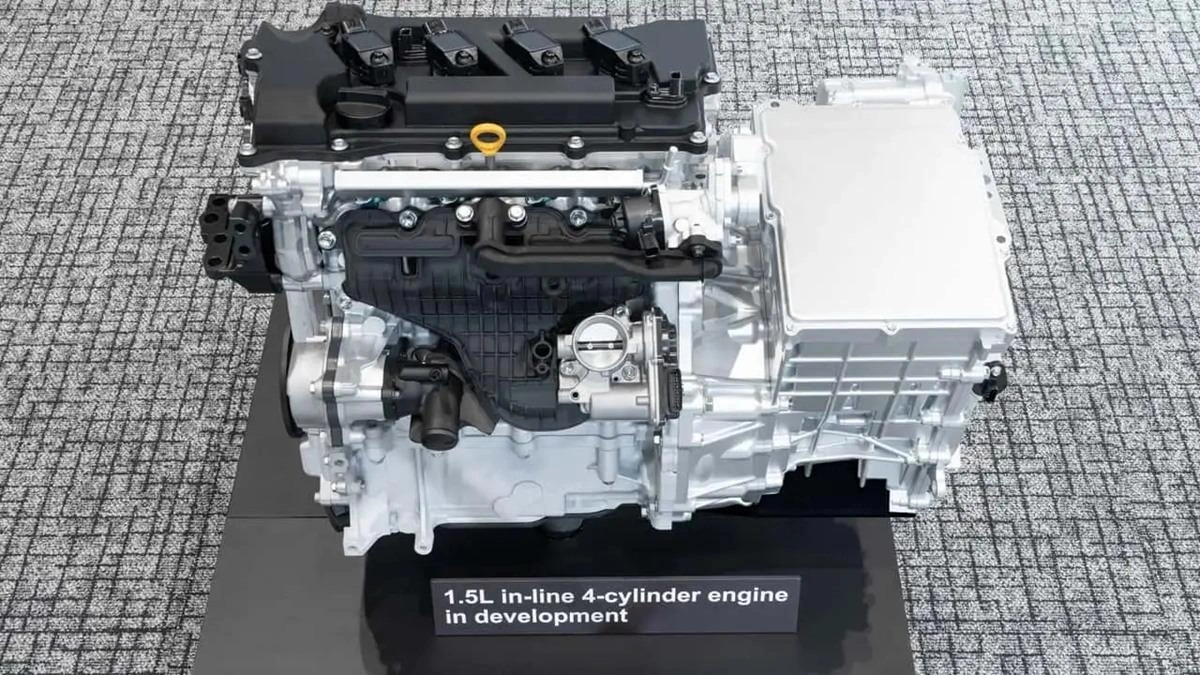 Geliştirme aşamasındaki 1,5 litrelik sıralı dört silindirli motor ve elektrikli bileşenleri